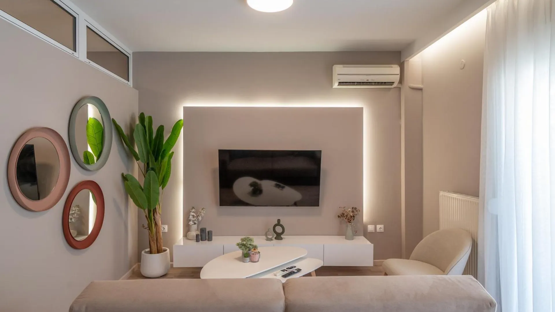 Urban Elegance By Nest location