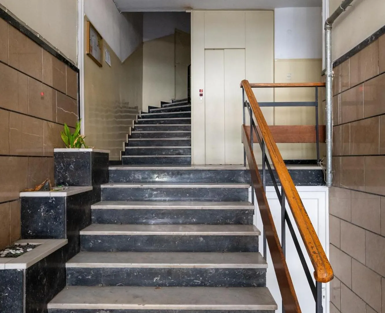 Urban Elegance By Nest Apartment Thessaloniki