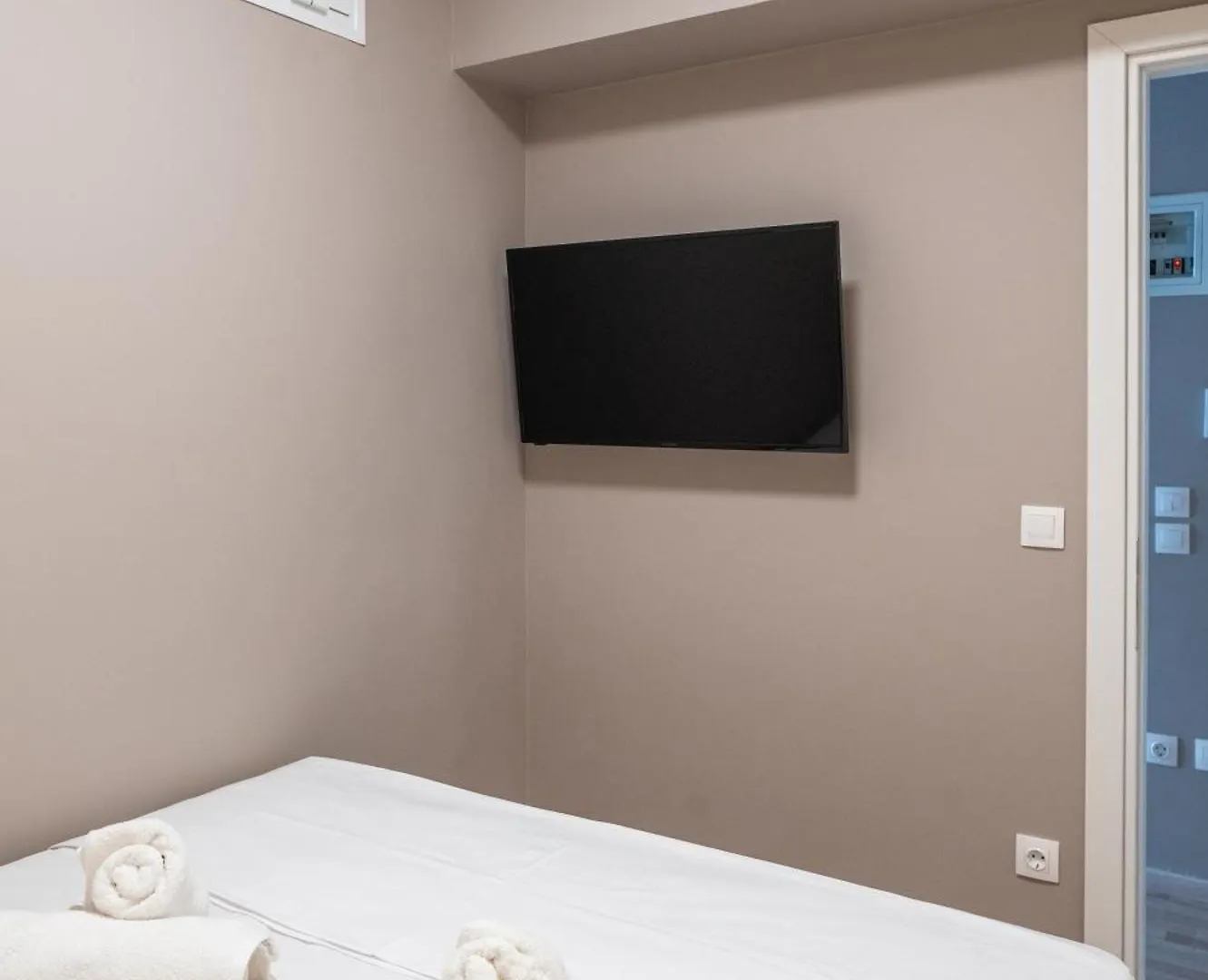 Urban Elegance By Nest Apartment Thessaloniki