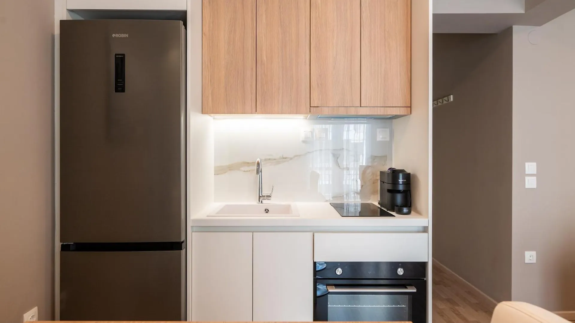Urban Elegance By Nest Apartment Thessaloniki